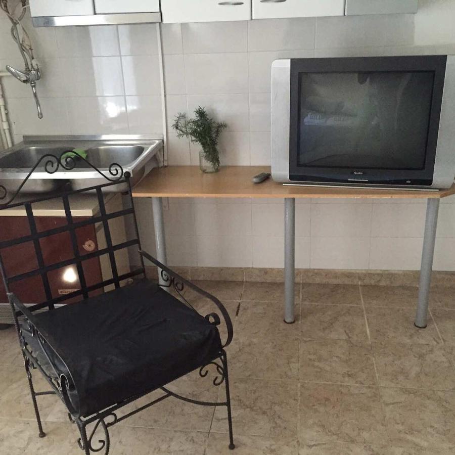 Hostel Emi 카바다르시 외부 사진