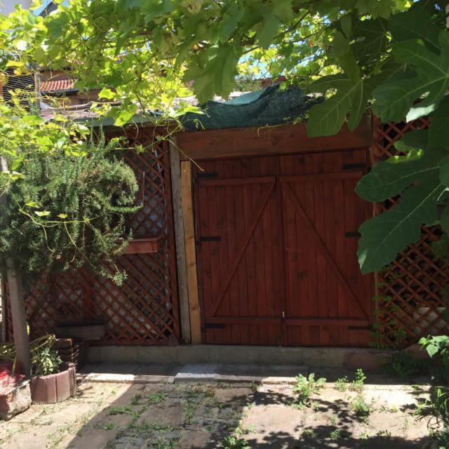Hostel Emi 카바다르시 외부 사진